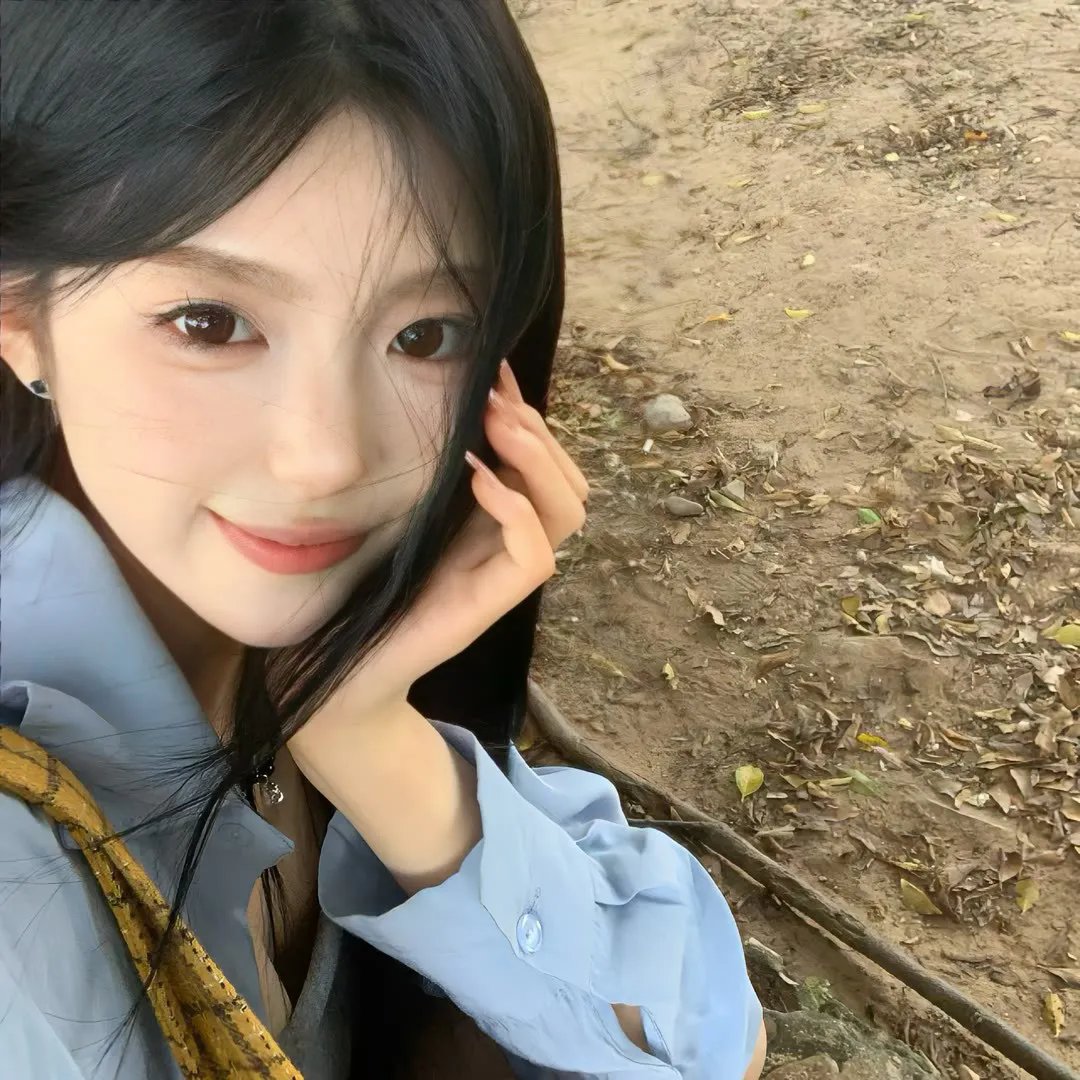 闪婚后我成了首富的掌上明珠